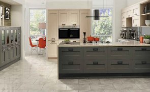 Windsor Shaker Painted Biscuit & Lava
